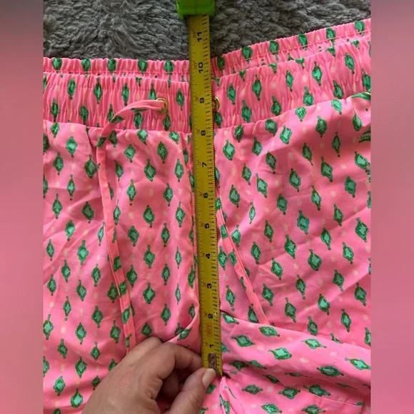 LILLY PULITZER  Women's Katia Mid Rise Shorts Size Large - Picture 9 of 15